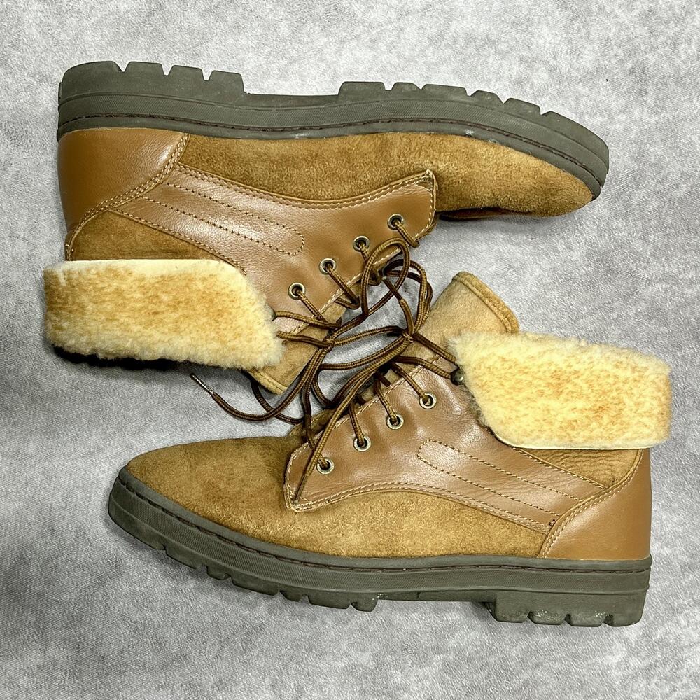 UGG Boots Mens Size 10 Brown Shearling Lined Ankle Lace Up Lug Sole 5200